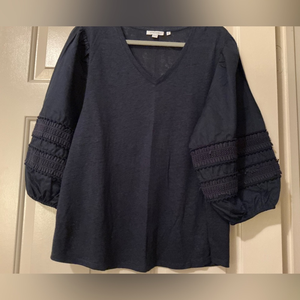 NWOT Chico's Navy Mixed Media Linen Blend 3/4 Sleeve Blouse